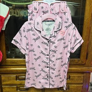 Juicy Couture girls Pink Logo Pajama Set